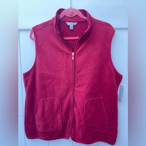 Croft & Borrow red vest size XXL brand new with tags